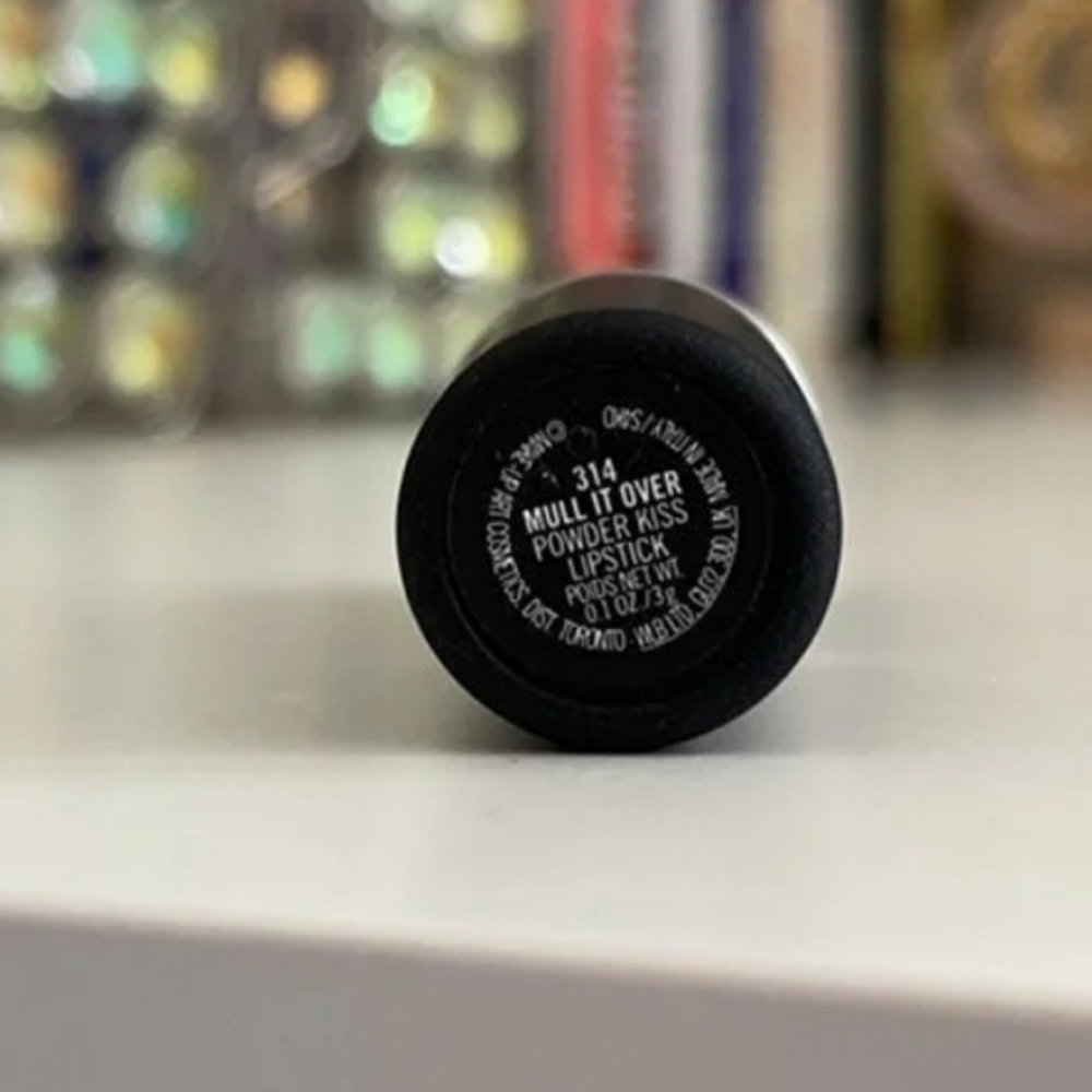 Mac Mull it Over Powder Kiss Lipstick - Picture 3 of 9